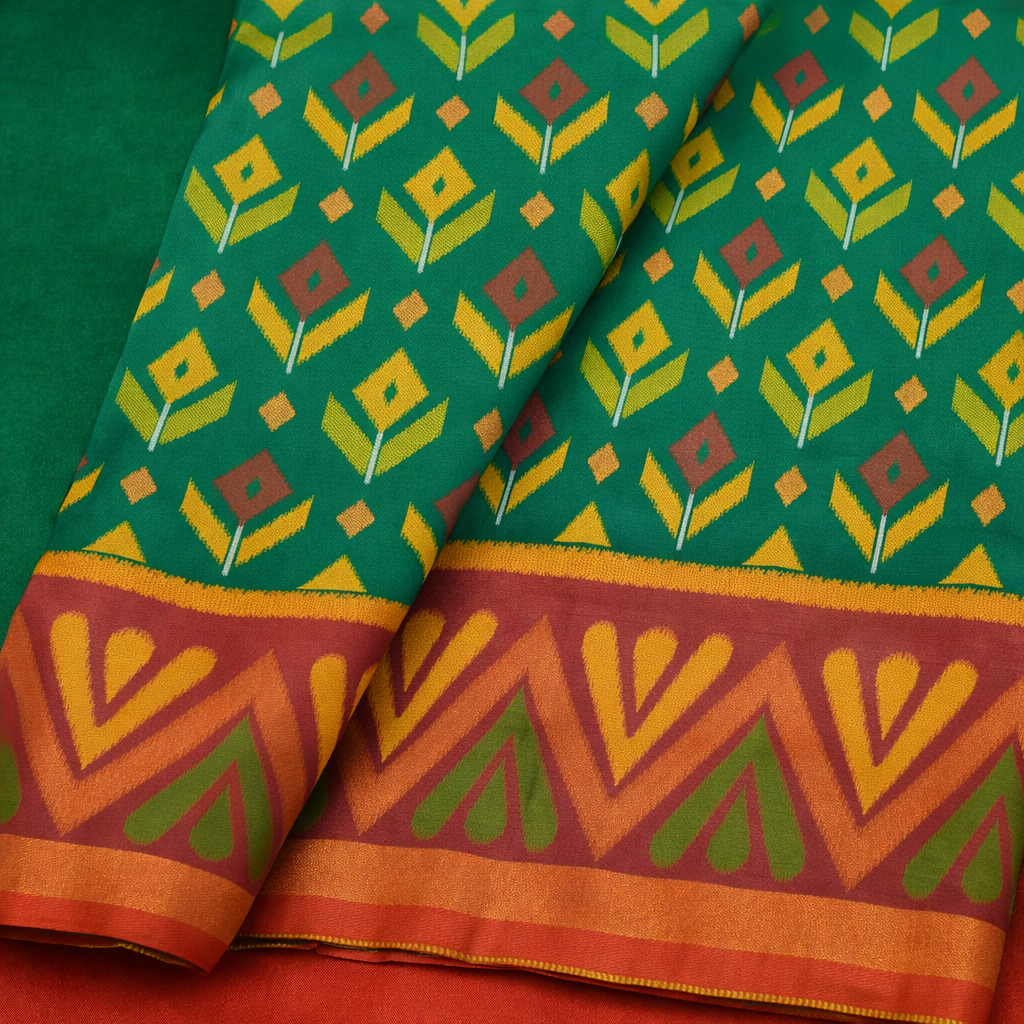 PIK-002 – Emerald Green & Maroon Pochampally Ikkat Silk Saree