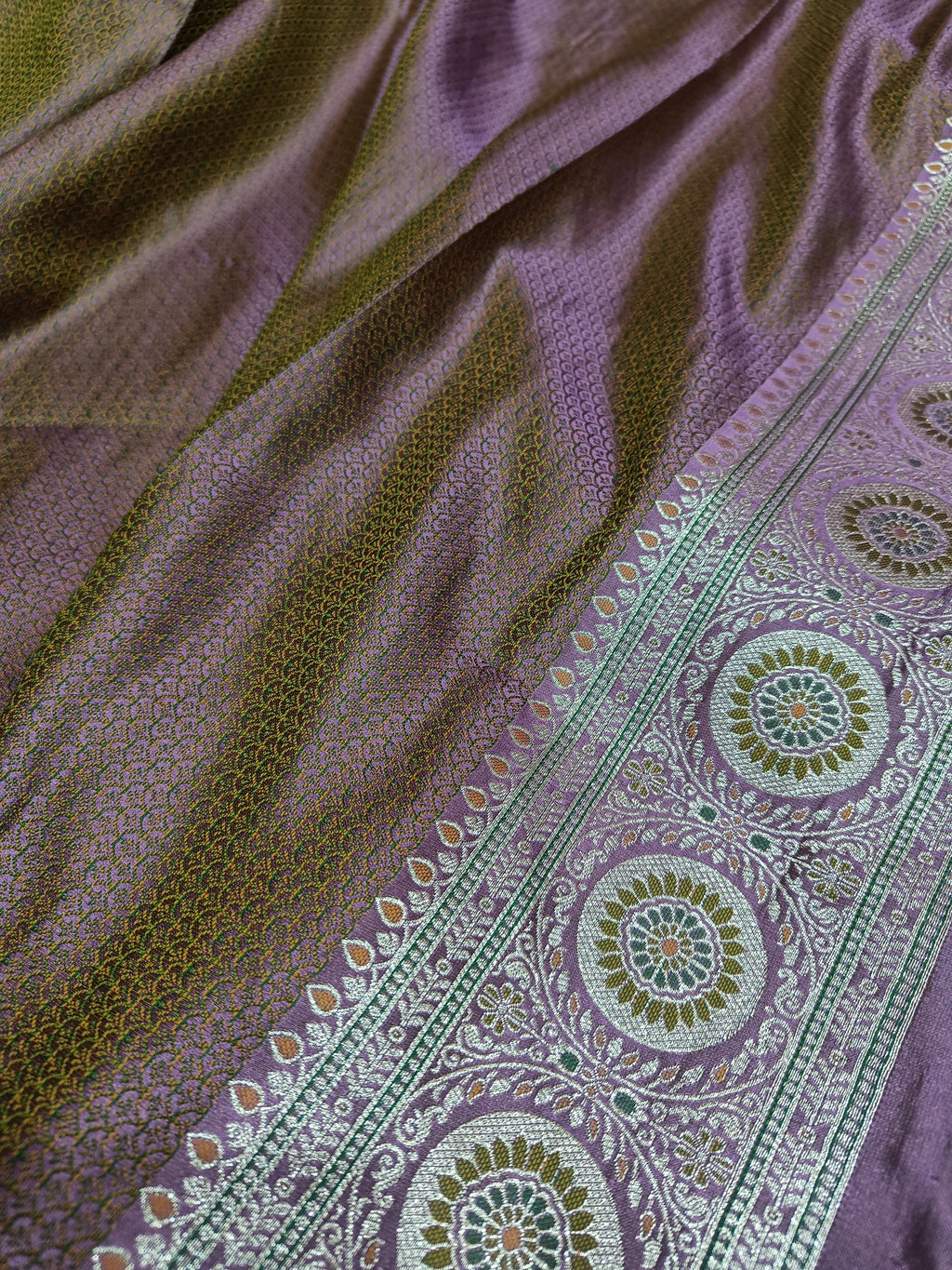 Lavender Pink Banarasi Satin Silk Saree with Elegant Zari Weaving