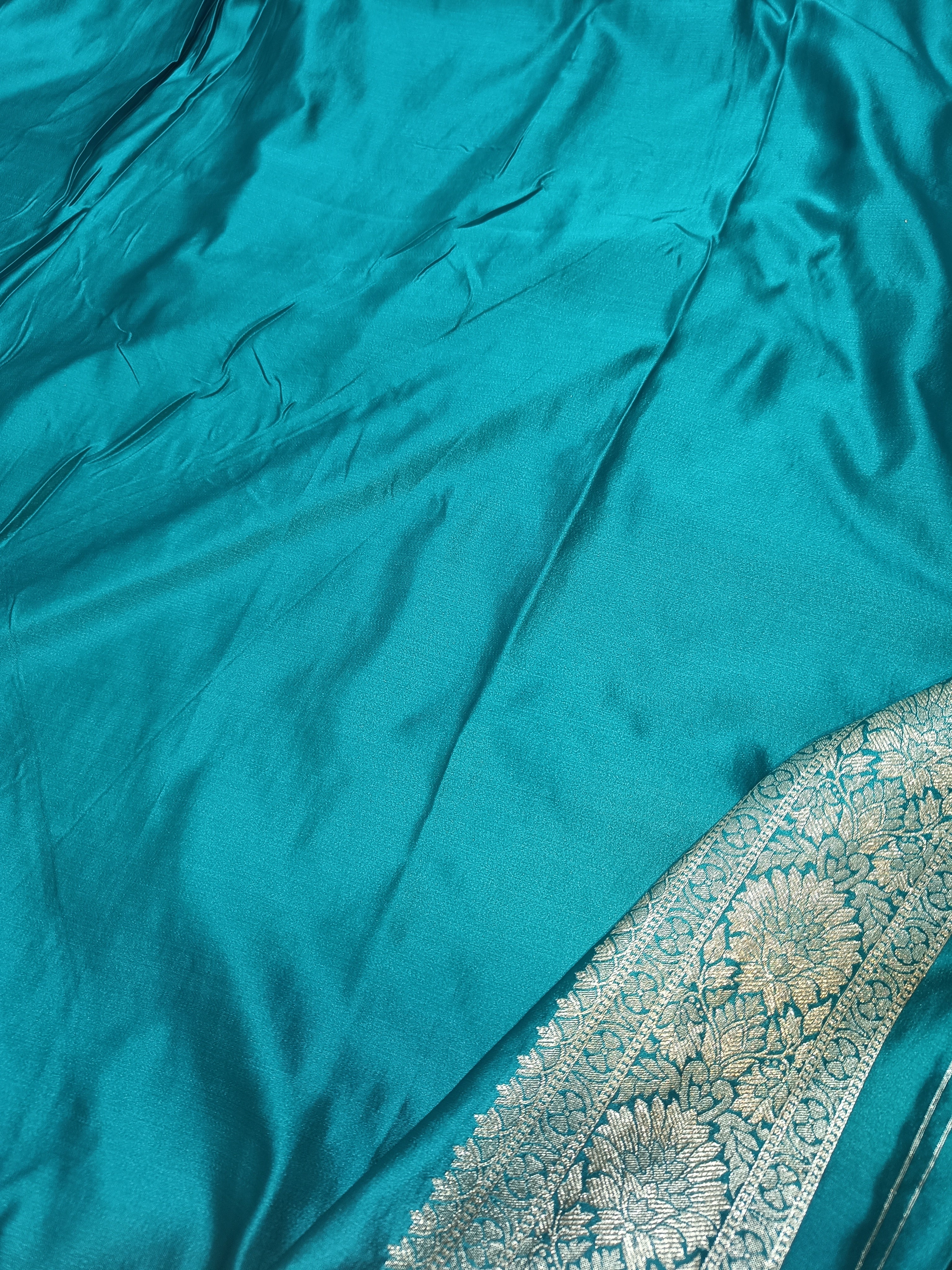 SP204 - Teal Blue Scallop Pattern Banarasi Satin Silk Saree