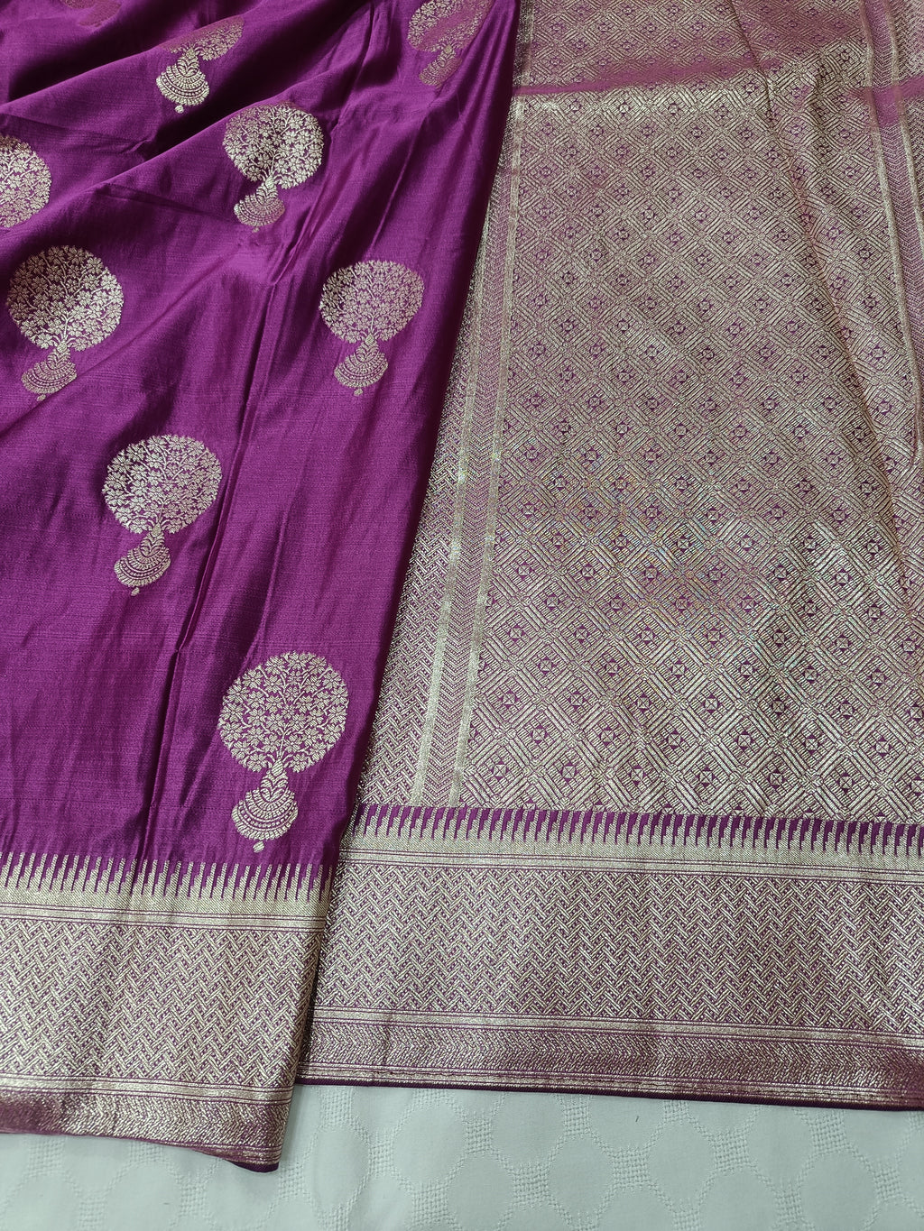 SP213 - Deep Purple Zari Tree Motif Banarasi Satin Silk Saree