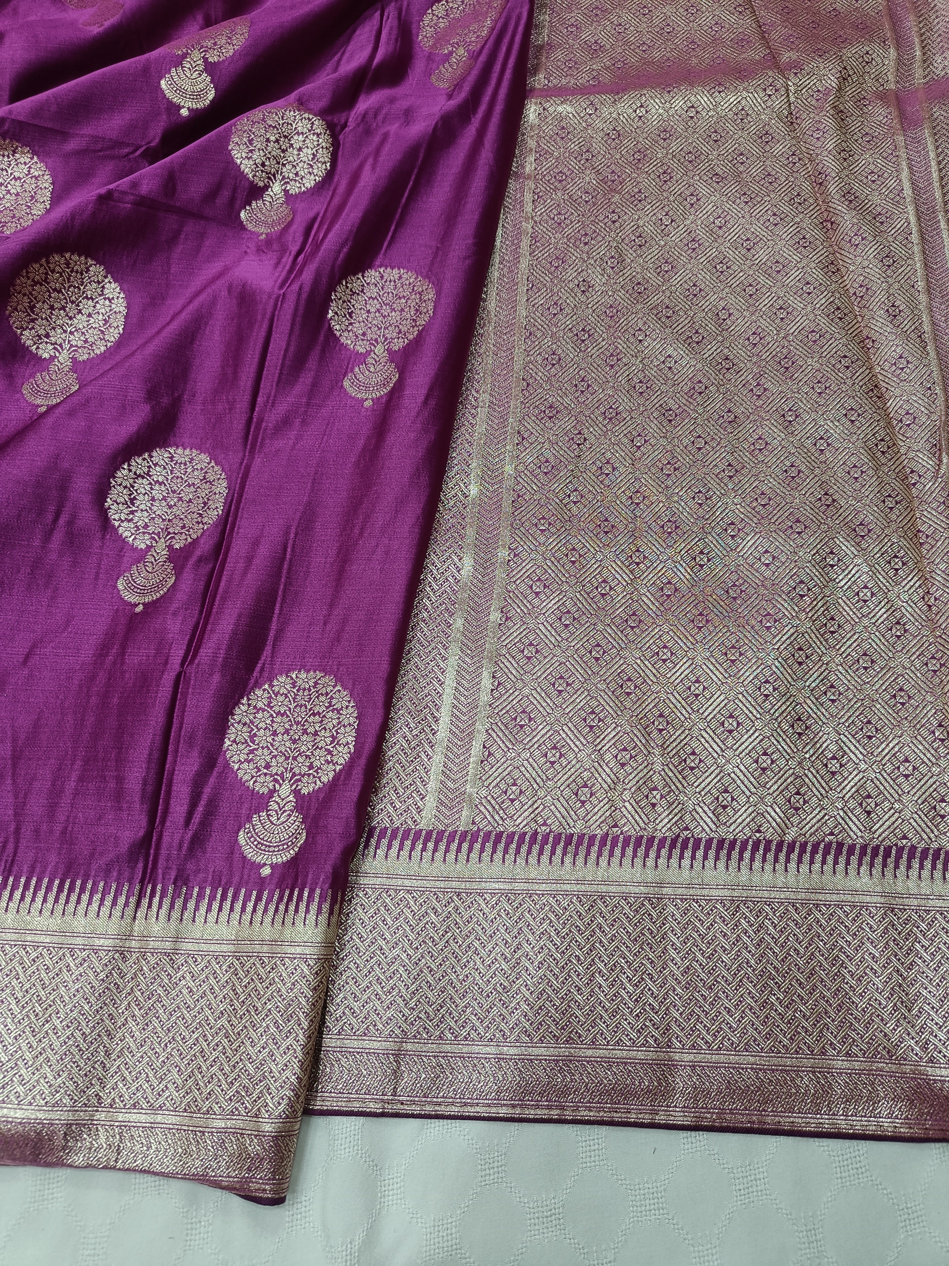 SP213 - Deep Purple Zari Tree Motif Banarasi Satin Silk Saree
