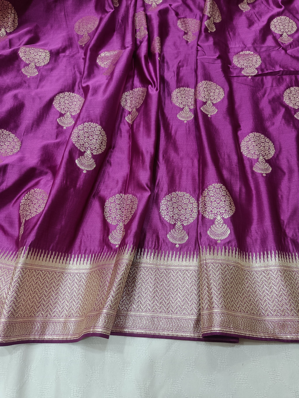 SP213 - Deep Purple Zari Tree Motif Banarasi Satin Silk Saree