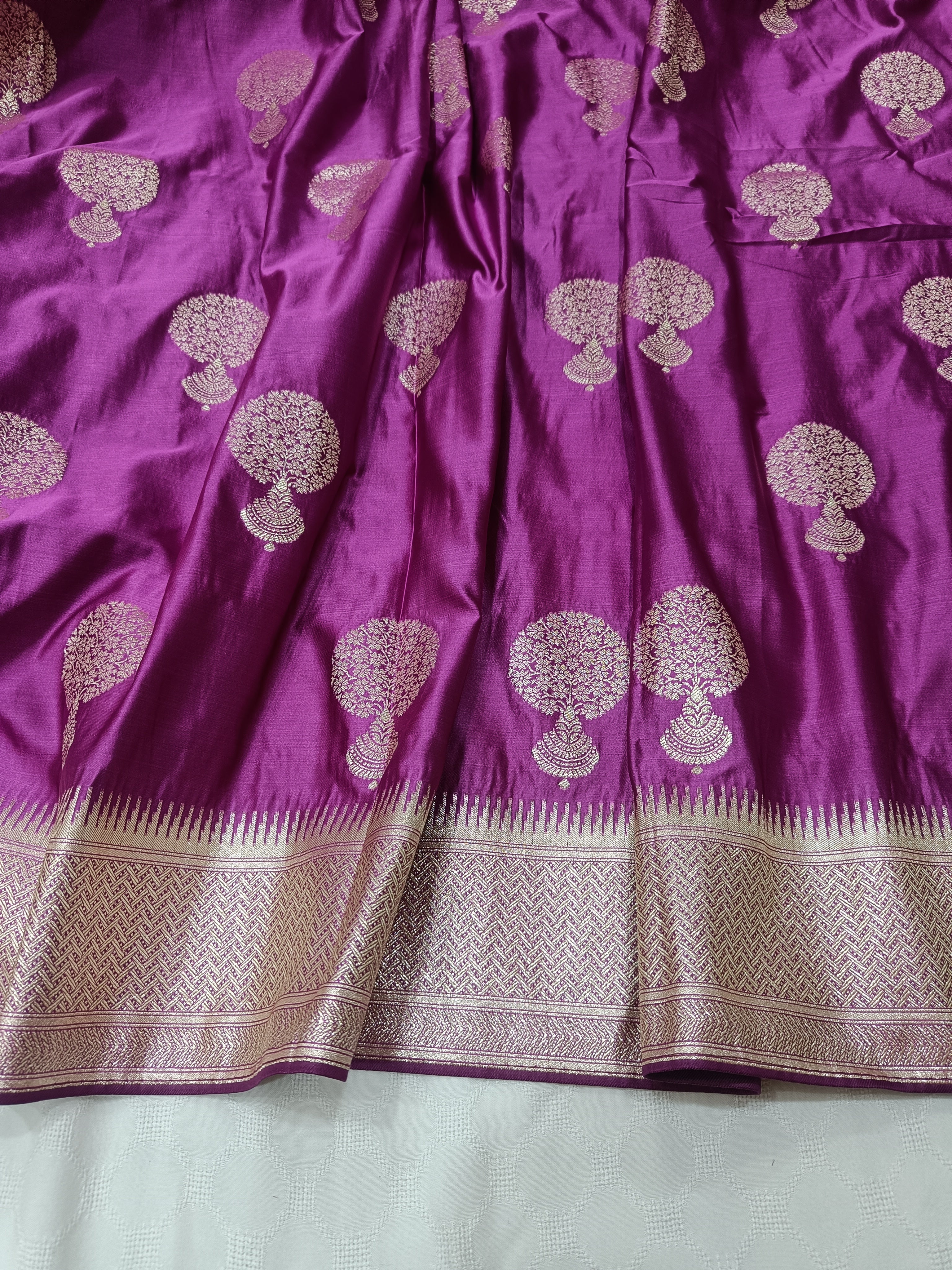 SP213 - Deep Purple Zari Tree Motif Banarasi Satin Silk Saree