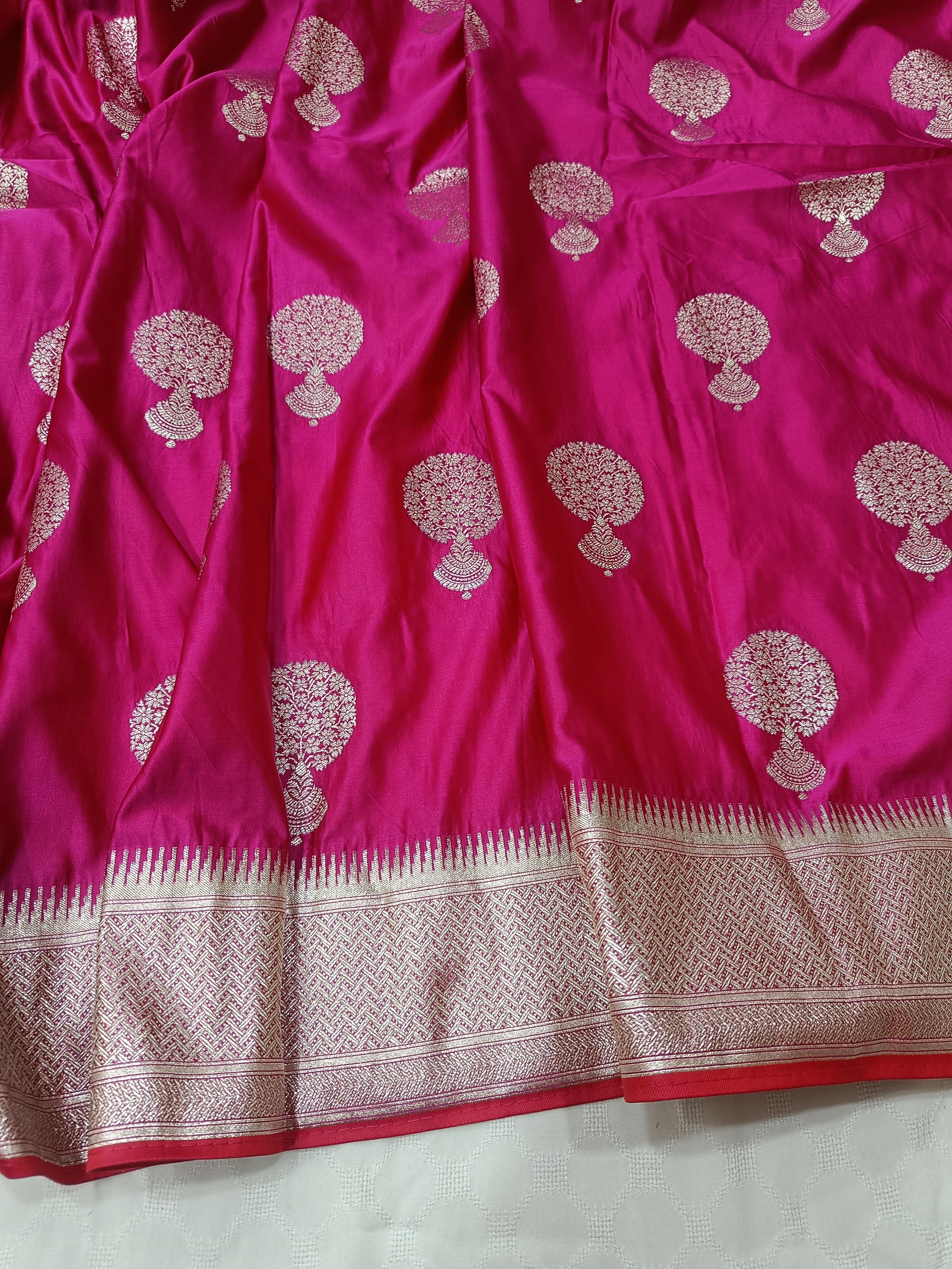 SP214 - Vibrant Magenta Tree Motif Banarasi Satin Silk Saree