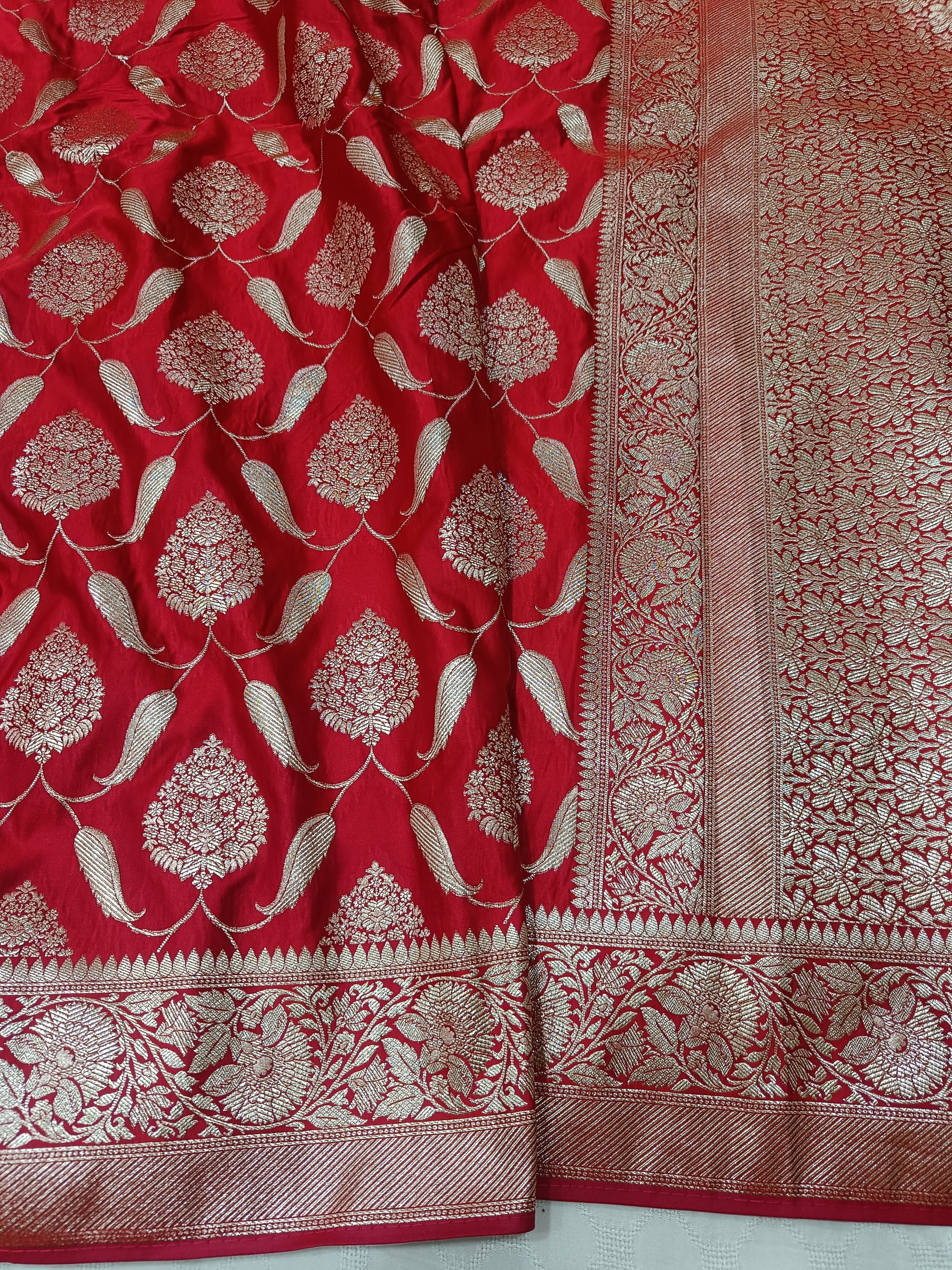 SP232 - Majestic Red Floral Vine Banarasi Satin Silk Saree